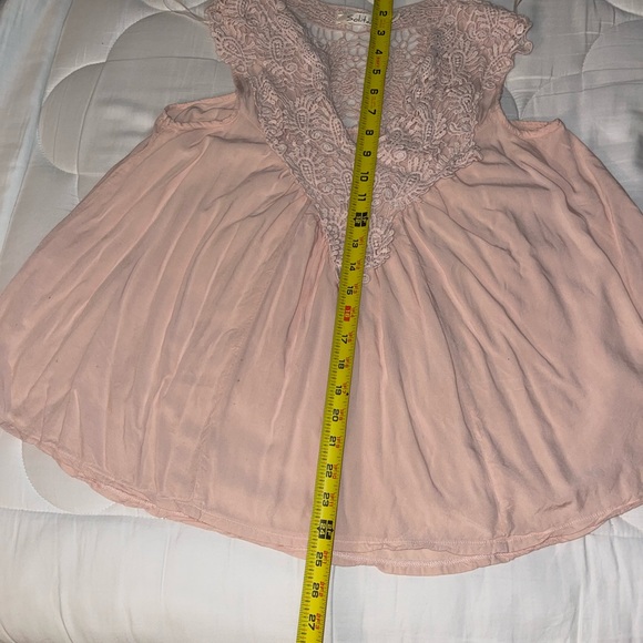 Solitaire Pink Lace Top Short Sleeve Blouse Size S - Picture 9 of 10